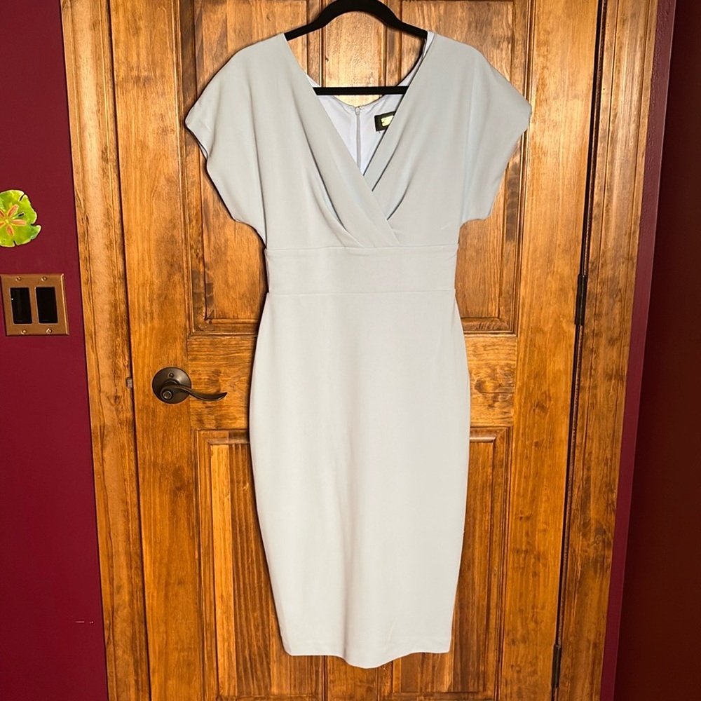 ALEXA ADMOR Dress V Neck Naomi Drape Sheath light blue gray halogen blue midi S